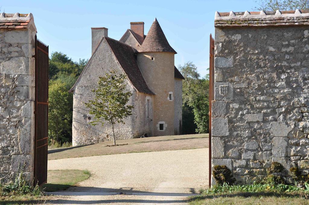 Domaine Du Ris De Feu Chambres D'Hotes De Charme Chalais  Luaran gambar