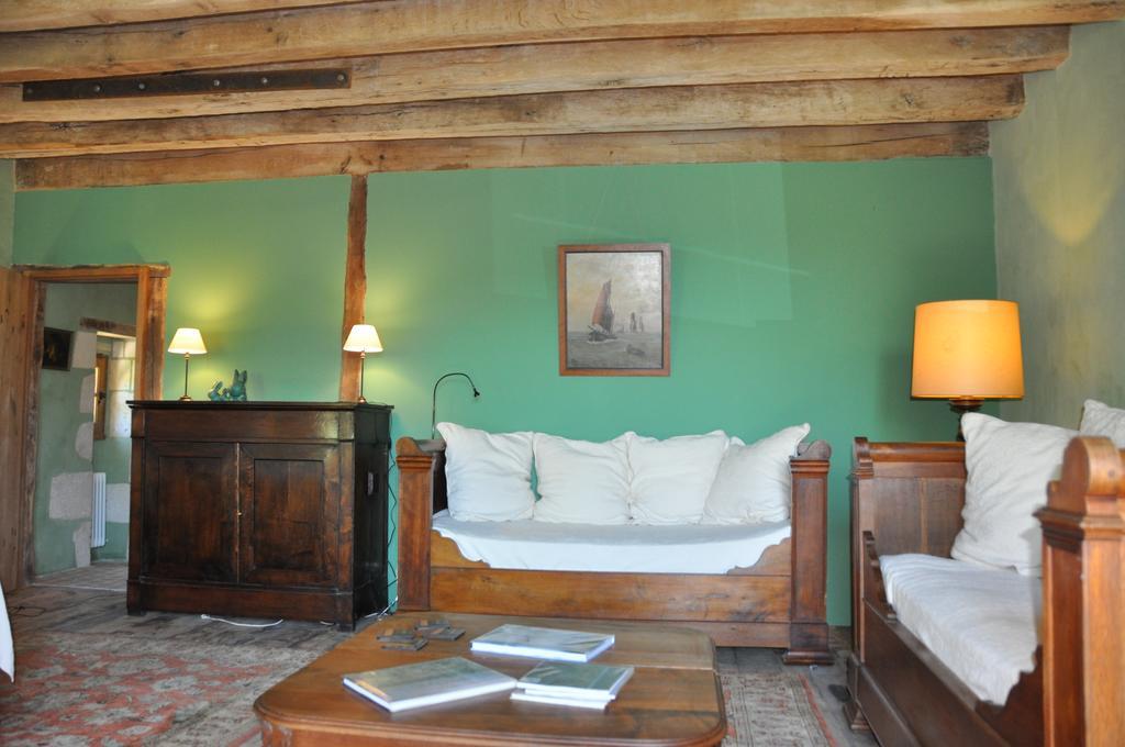 Domaine Du Ris De Feu Chambres D'Hotes De Charme Chalais  Luaran gambar