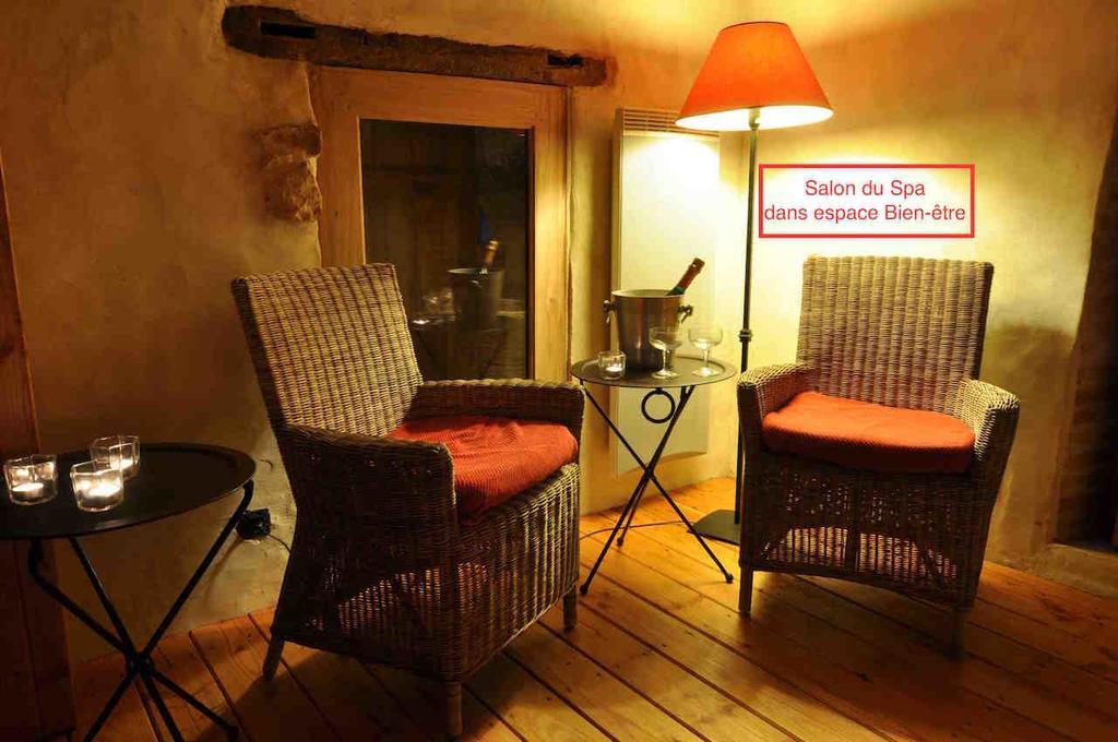 Domaine Du Ris De Feu Chambres D'Hotes De Charme Chalais  Luaran gambar